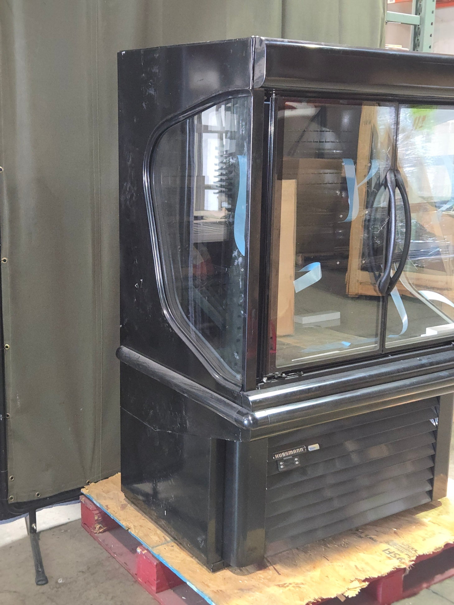 New Hussmann MD4060DA 41 5/16" microSC Two Section Glass Door Merchandiser