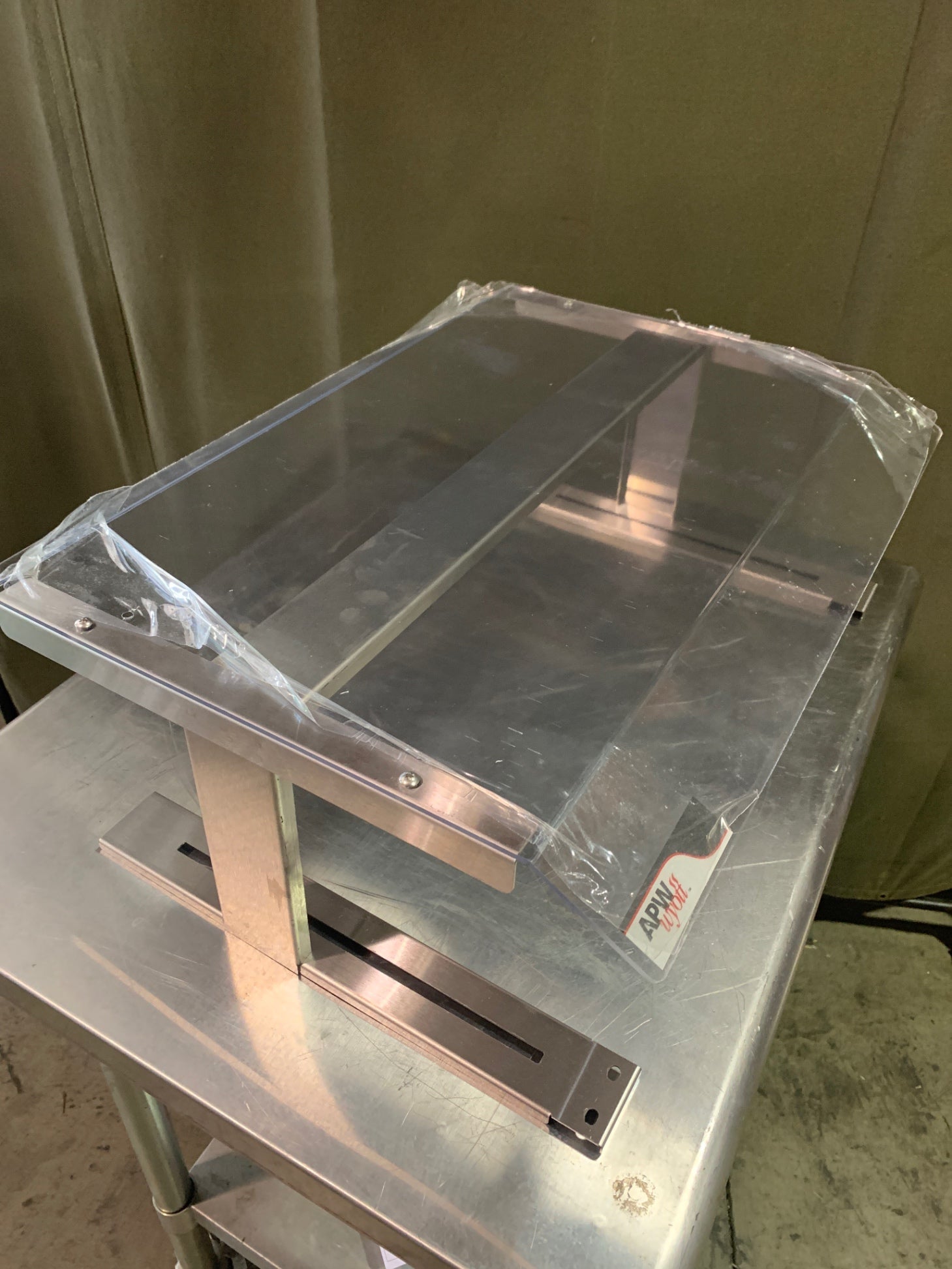 New APW Wyott Hot Dog Roller Sneeze Guard