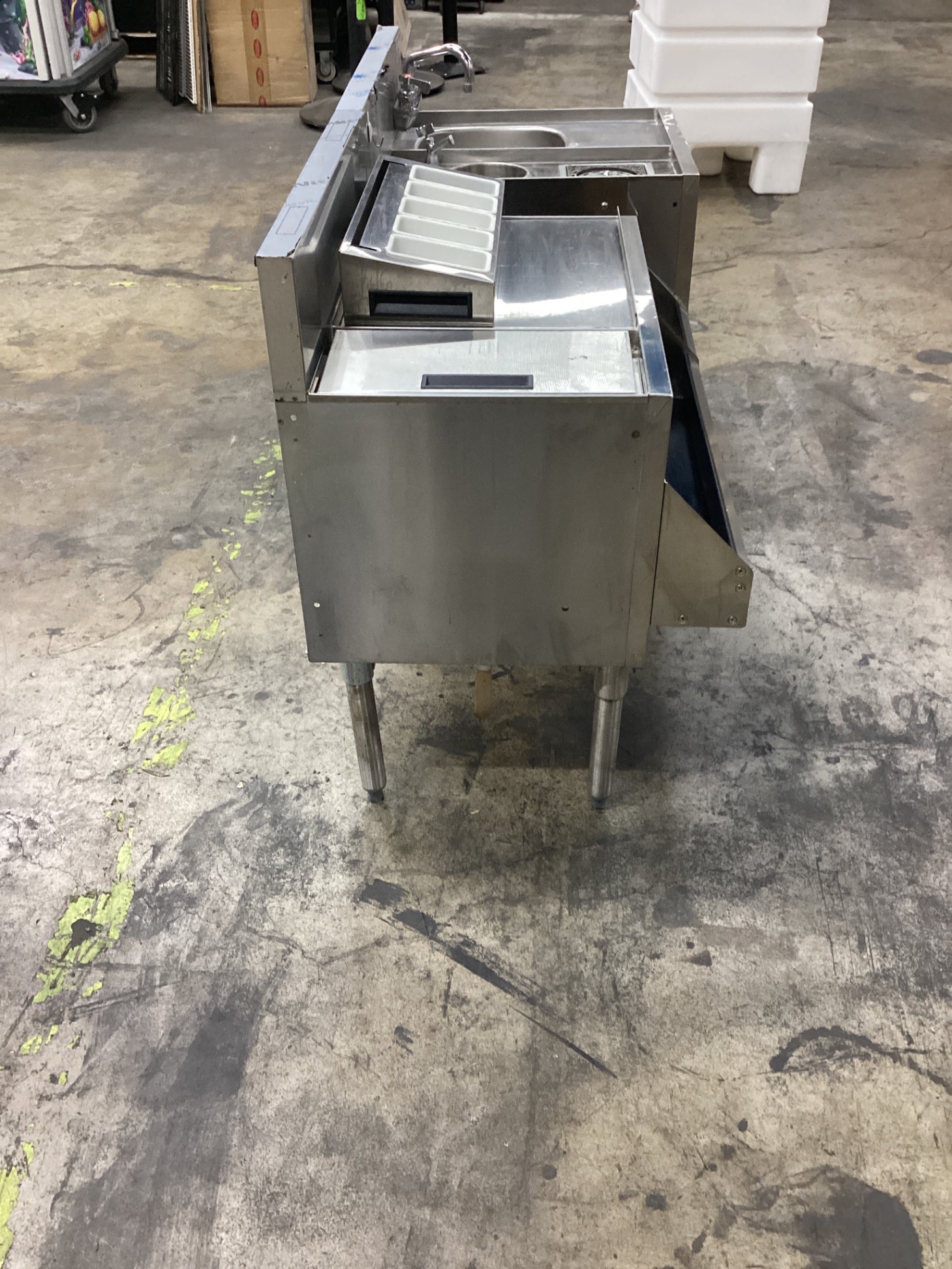 KROWNE KR24-MX54-7 Underbar Sink, Cocktail Station Two Ice Bins Hand Sink Faucet Speed Rail