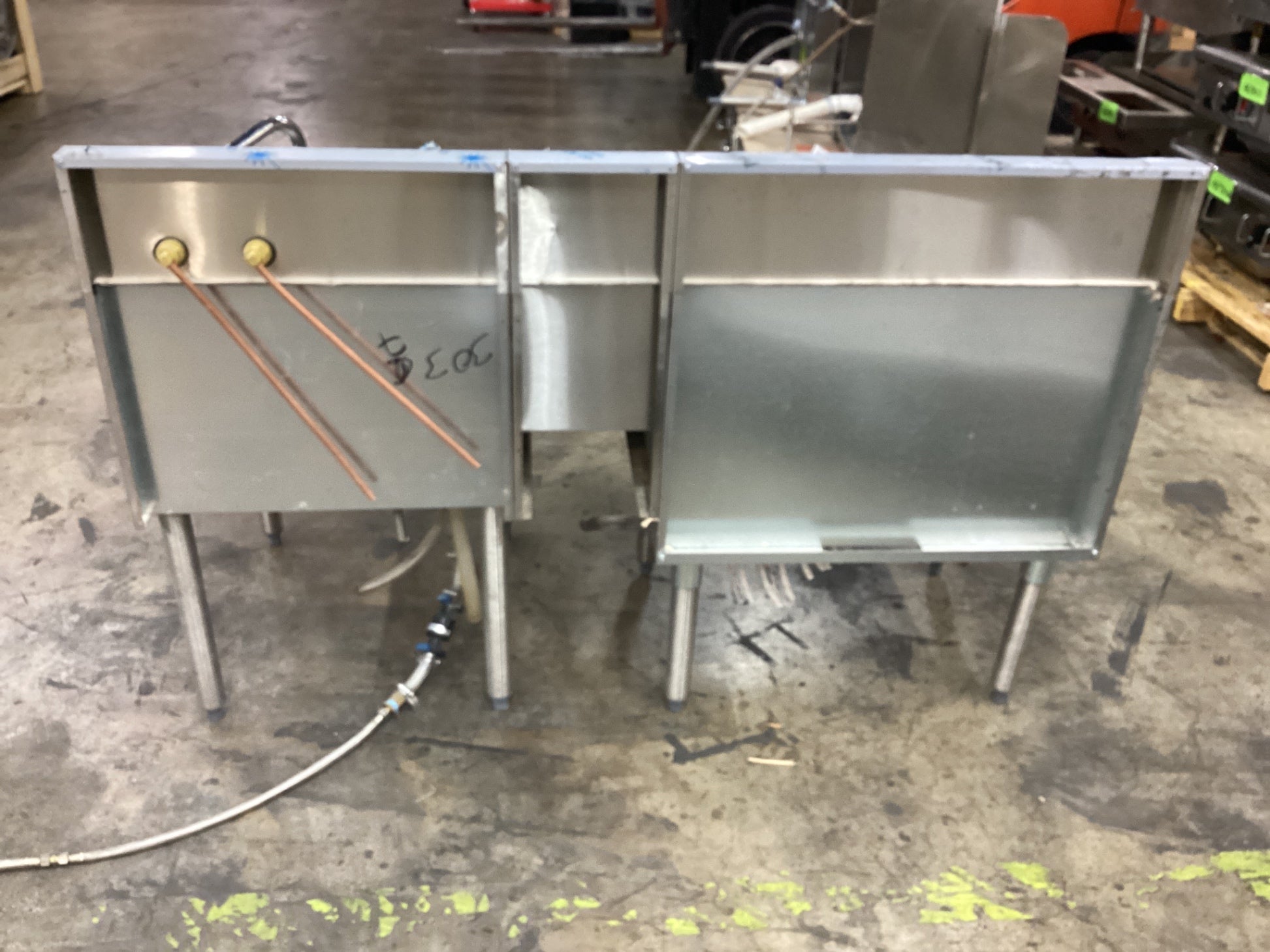 KROWNE KR24-MX54-7 Underbar Sink, Cocktail Station Two Ice Bins Hand Sink Faucet Speed Rail