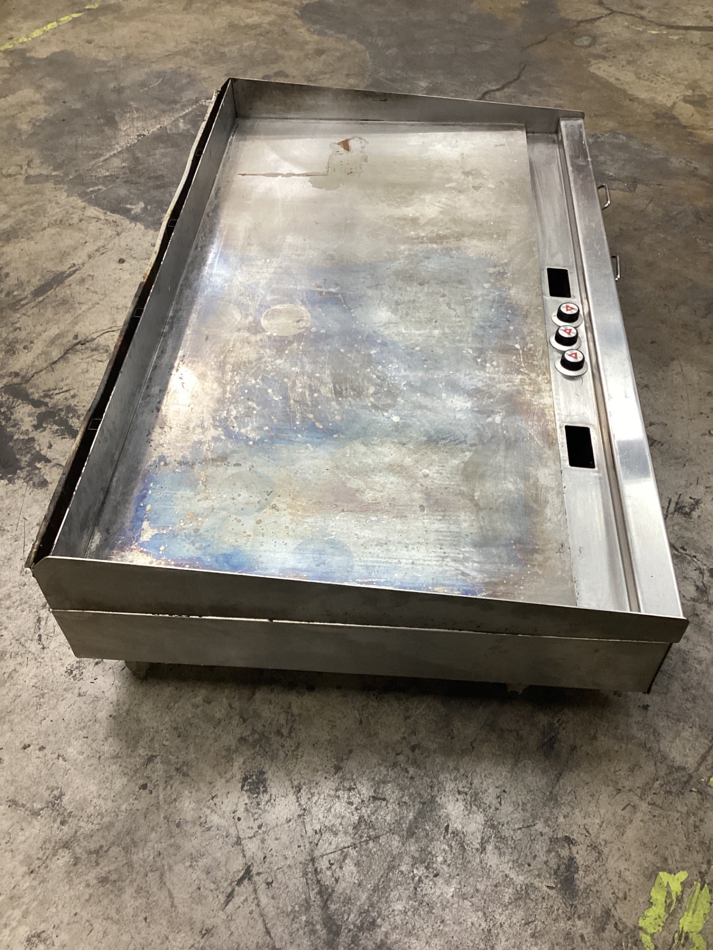 Vulcan MSA60-203 Countertop Gas Griddle With Thermostatic Controls