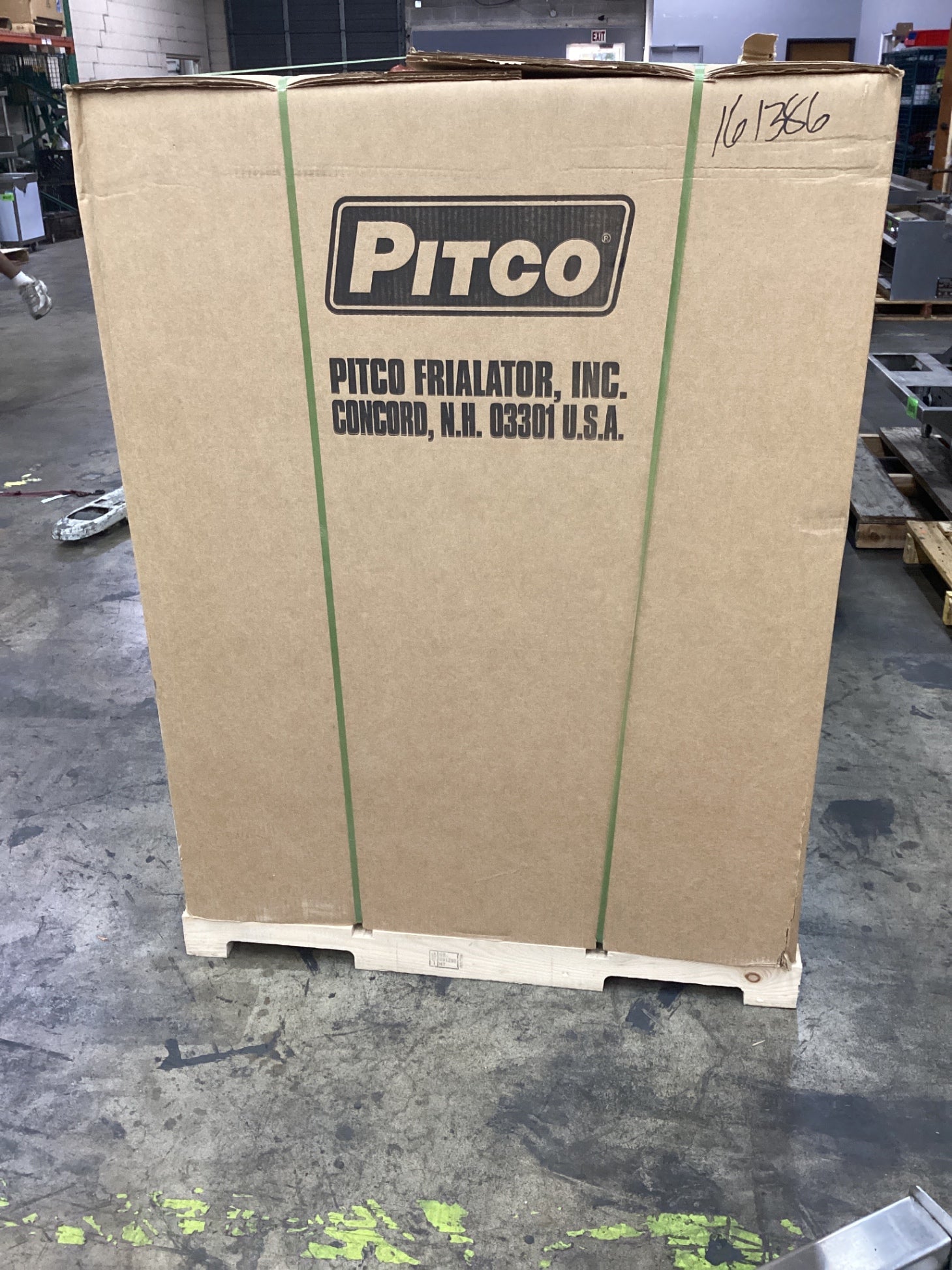 PITCO SSH60W Deep Fryer, Commercial Electric Dual Well On Casters 4 Baskets