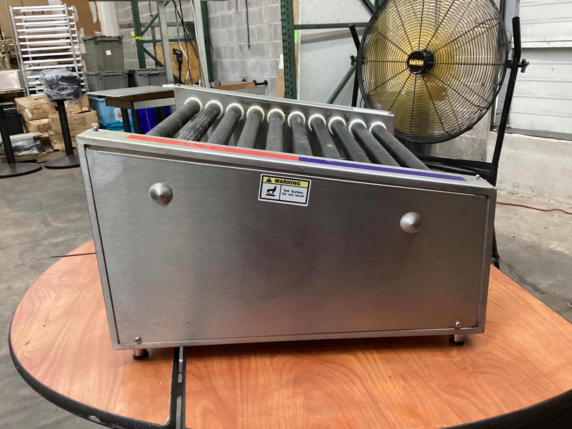 APW Wyott HRS-31S, 30 Hot Dog Roller Grill