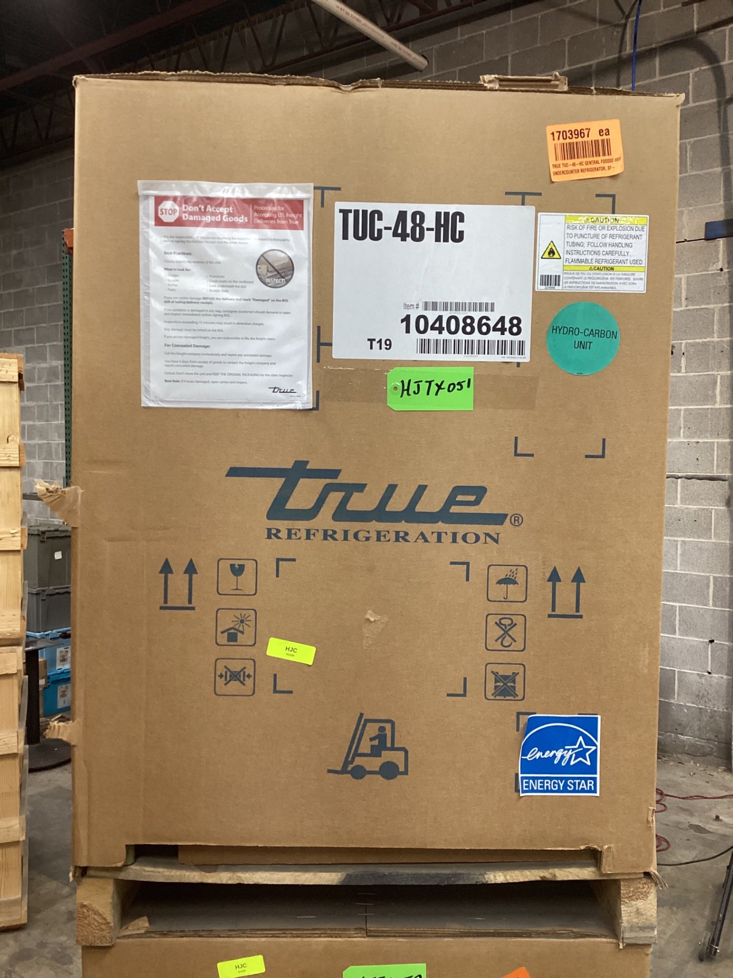 True TUC-48-HC 48" W Undercounter Refrigerator W/ (2) Sections & (2) Doors, 115v