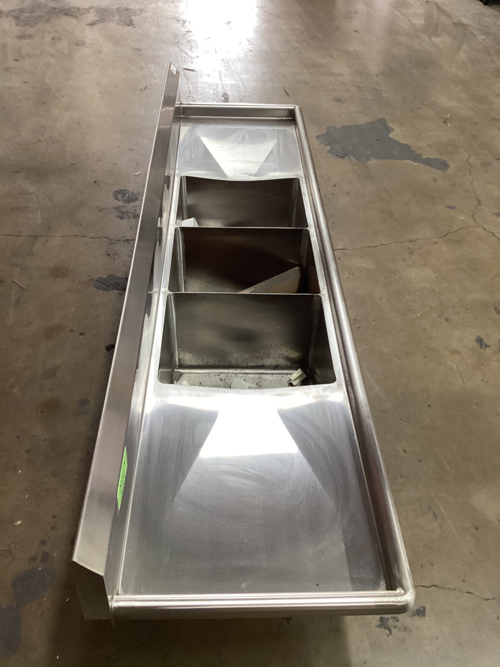 John Boos Stainless Steel Commercial 3-compartment Sink With Double Drainboards And A Backsplash.