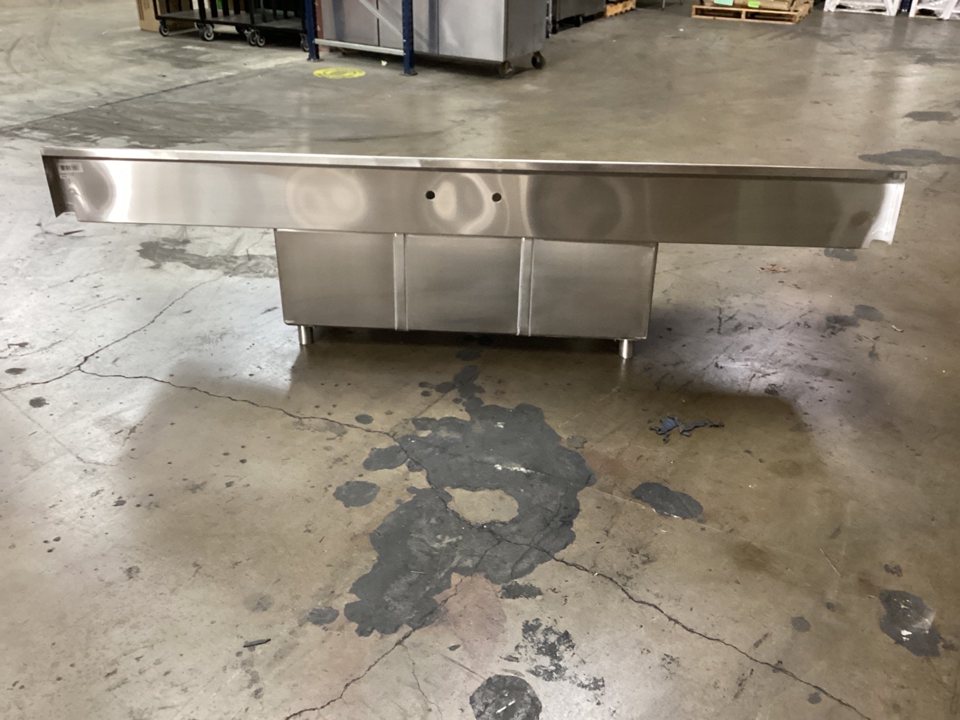 John Boos Stainless Steel Commercial 3-compartment Sink With Double Drainboards And A Backsplash.