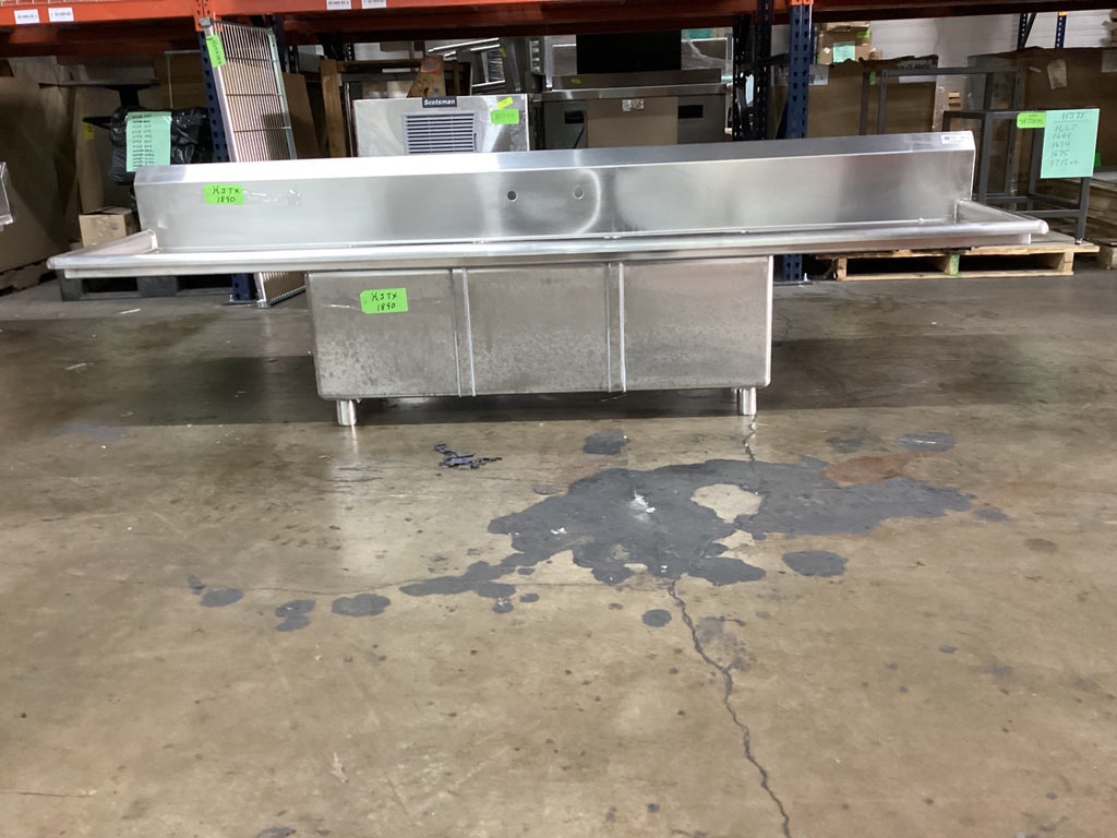 John Boos Stainless Steel Commercial 3-compartment Sink With Double Drainboards And A Backsplash.
