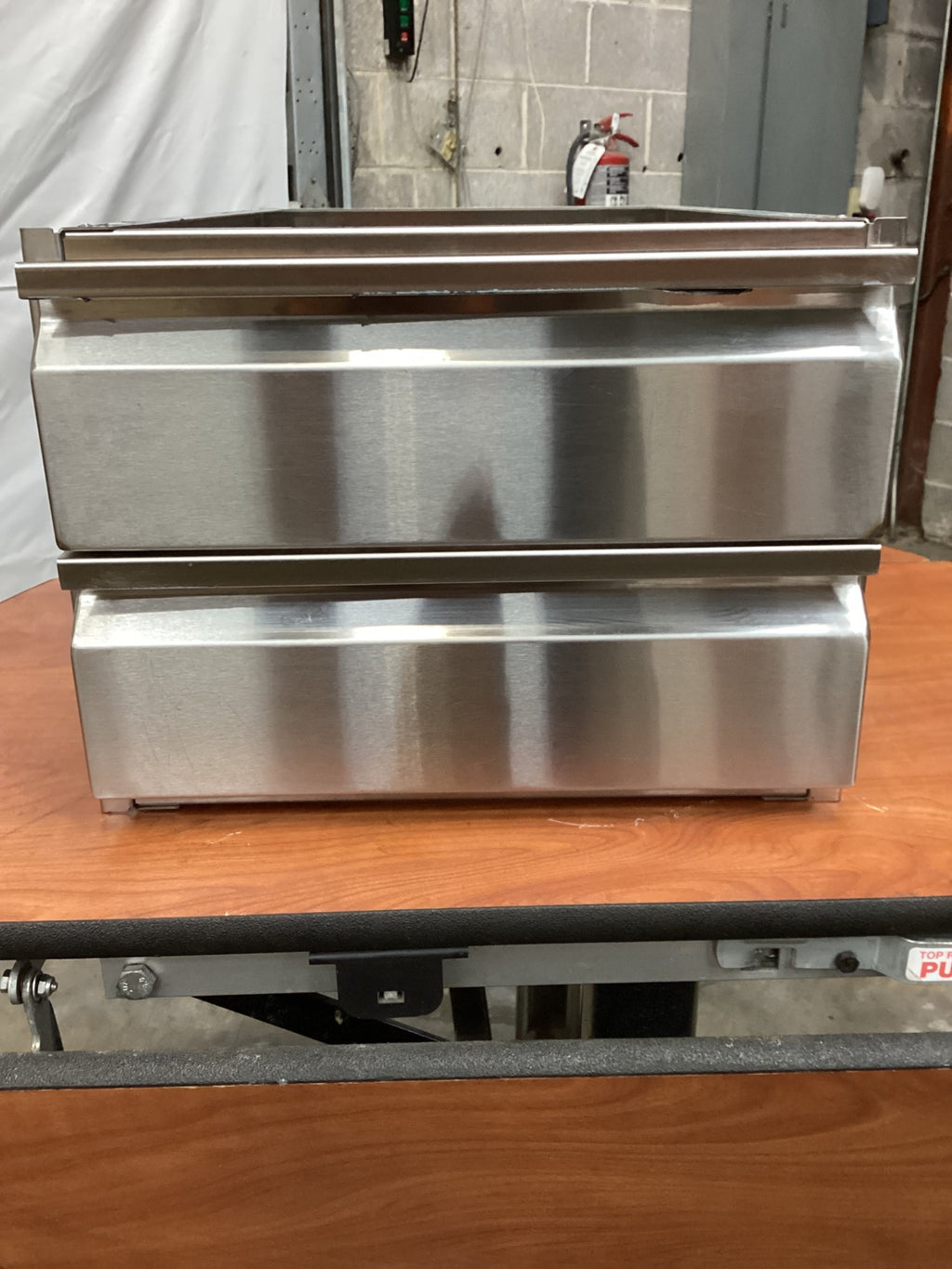 16x20 Stainless Steel Under Counter Bun Drawer