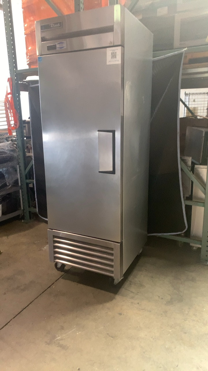 True T-23-HC Refrigerator, Upright Reach-In 1 Solid Swing Door Stainless Steel Digital Display 3 Shelves