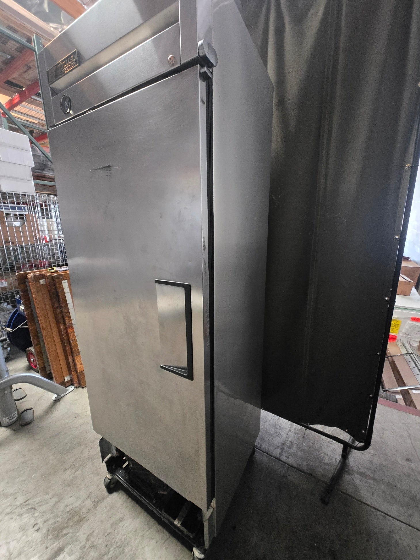 True One-door Reach-in Commercial Freezer