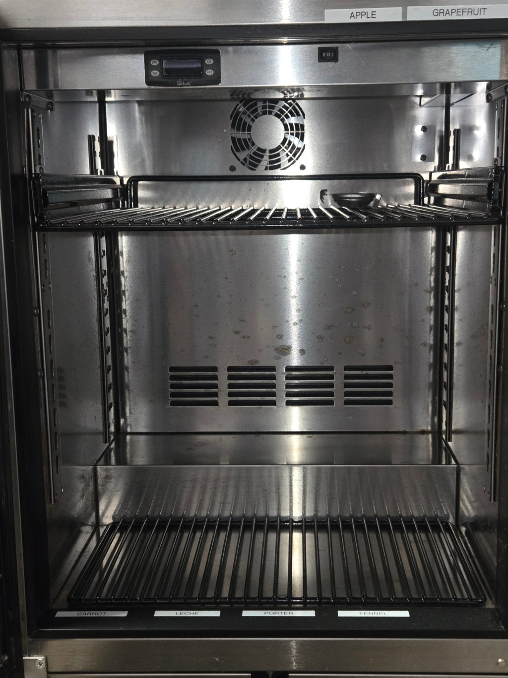 Perlick 24-inch Signature Series Outdoor Stainless Steel Refrigerator With A Solid Door With A Lock