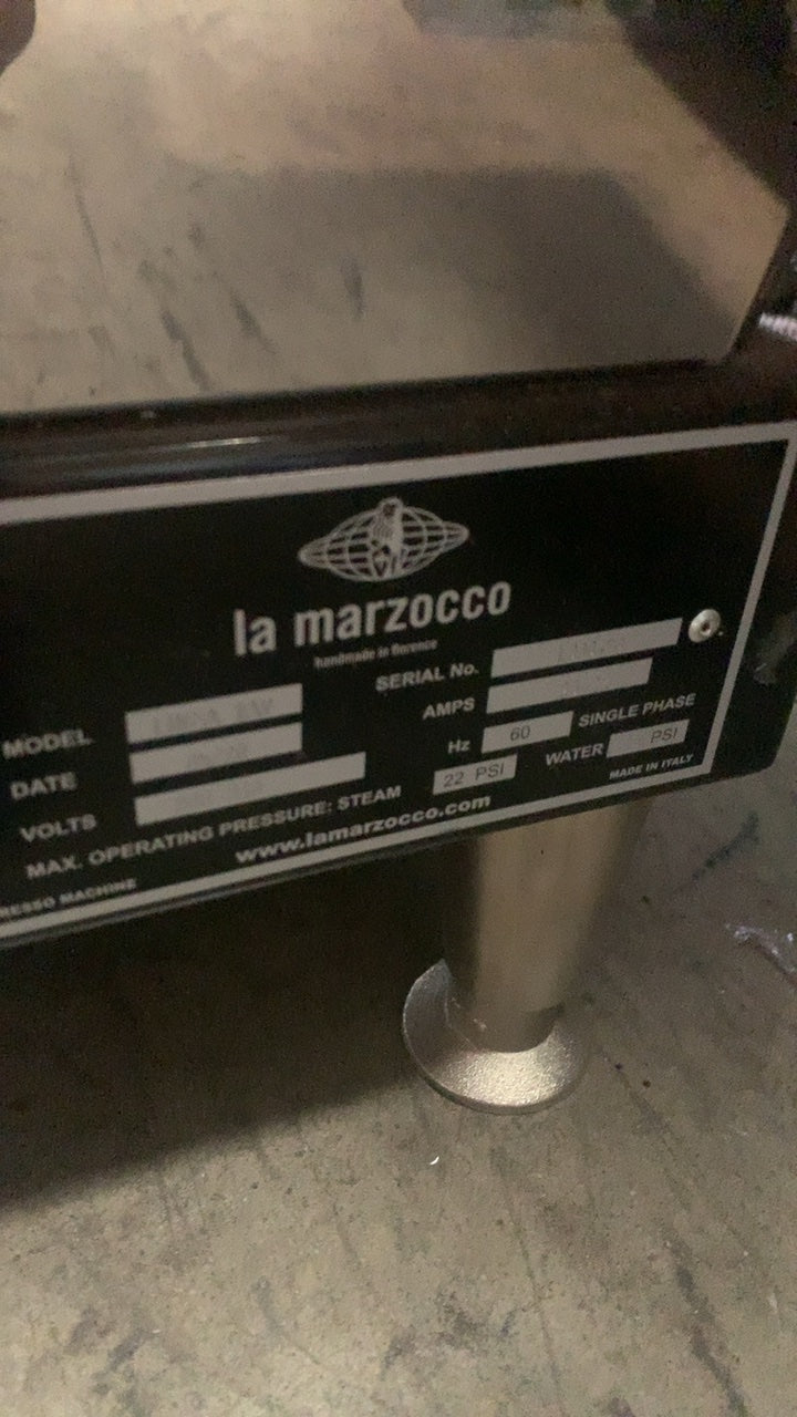 La Marzocco Linea Classic 2-Group Commercial Espresso Machine 2 Group Stainless Steel External Pump