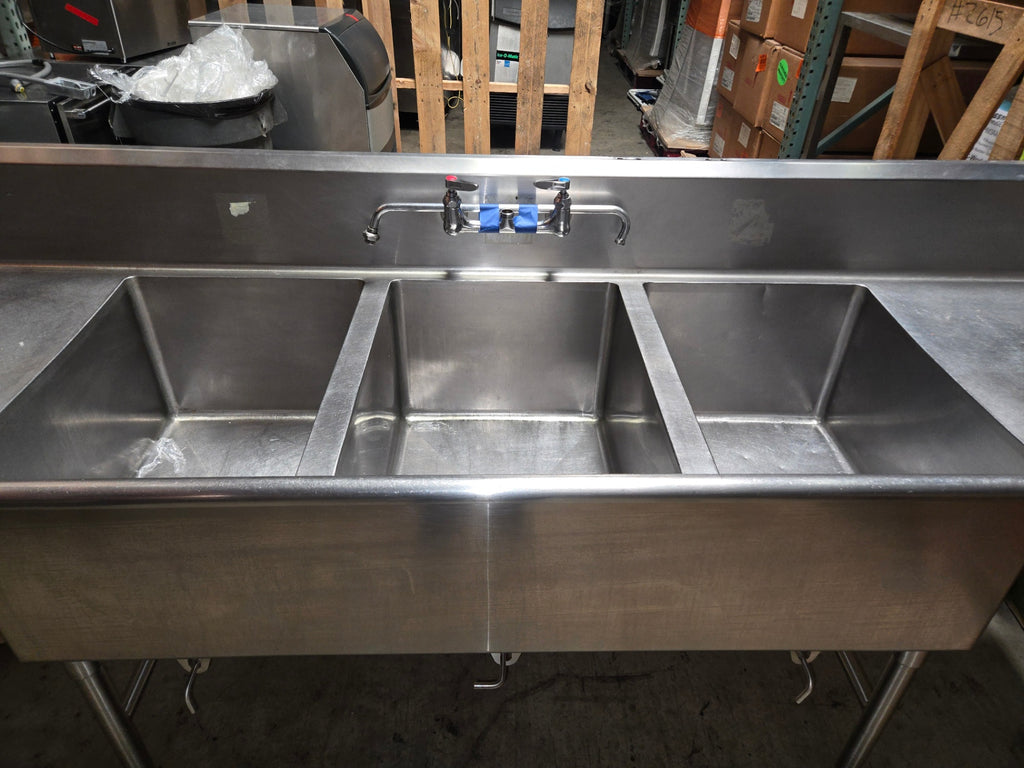 HD-3CS-2DB Commercial Sink, 3-Compartment Double Drainboard Stainless Steel Construction Gooseneck Faucet