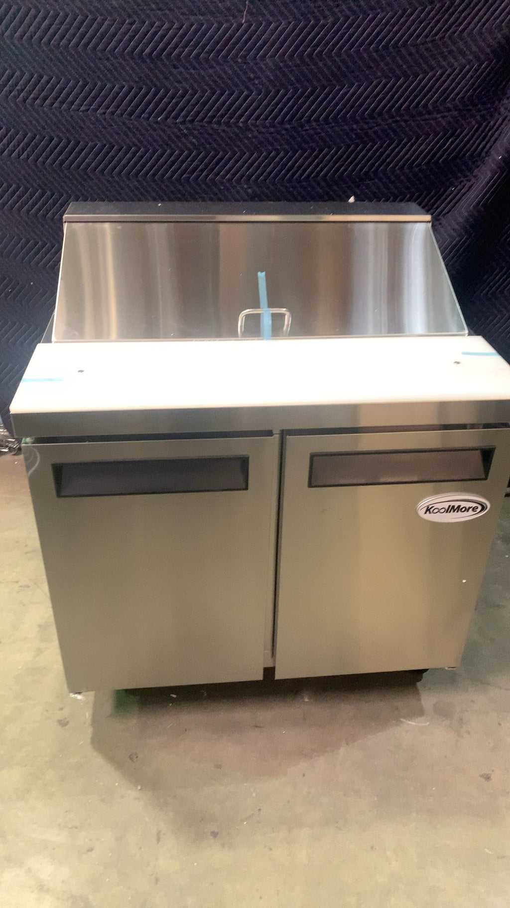 KoolMore KM-PTR36-2D Refrigerated Pizza/Sandwich Prep Table, Two Door Stainless Steel Casters Cutting Board