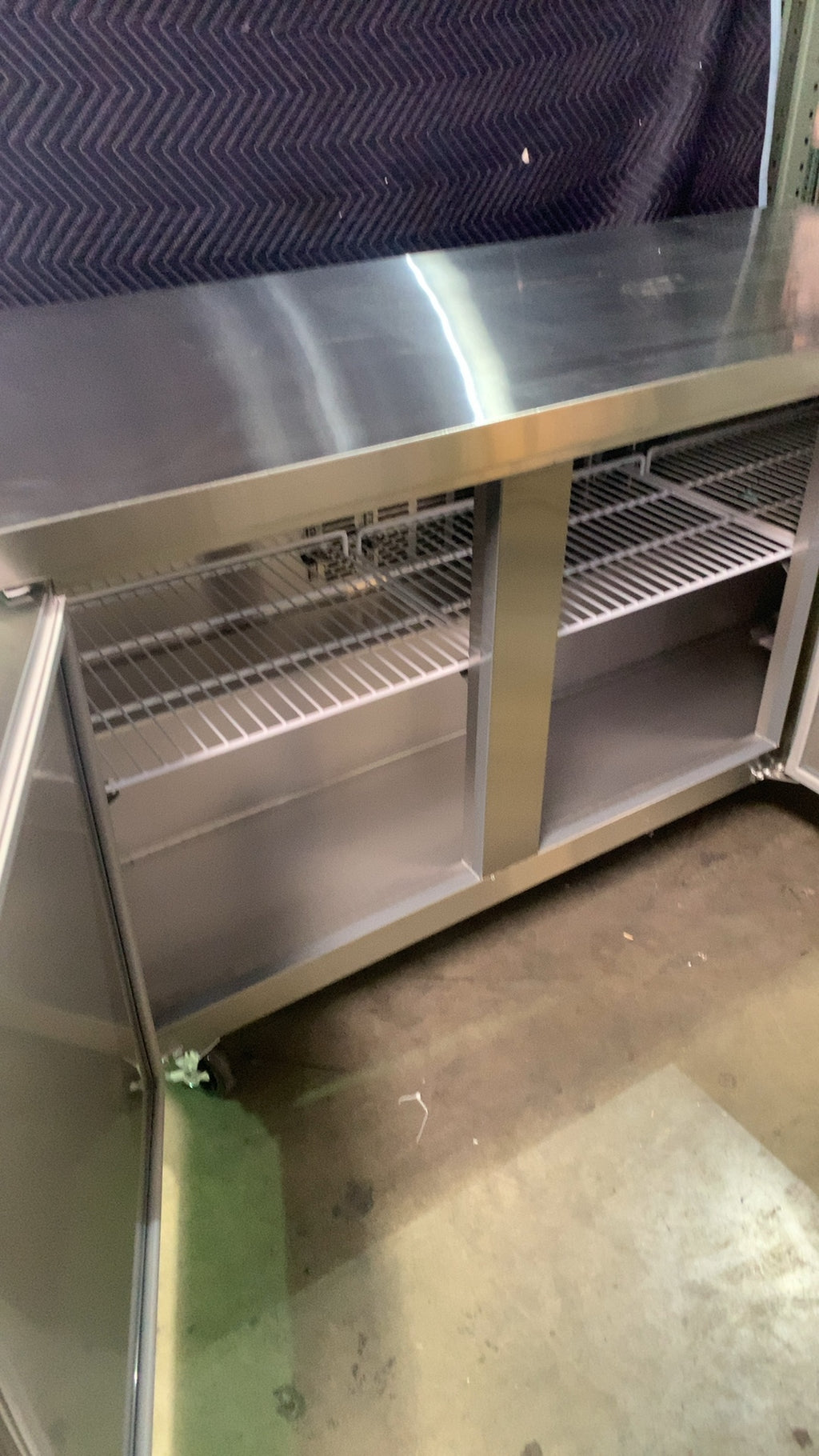 KoolMore KM-UCR-3DSS Refrigerator, Under Counter 3 Stainless Steel Doors On Wheels