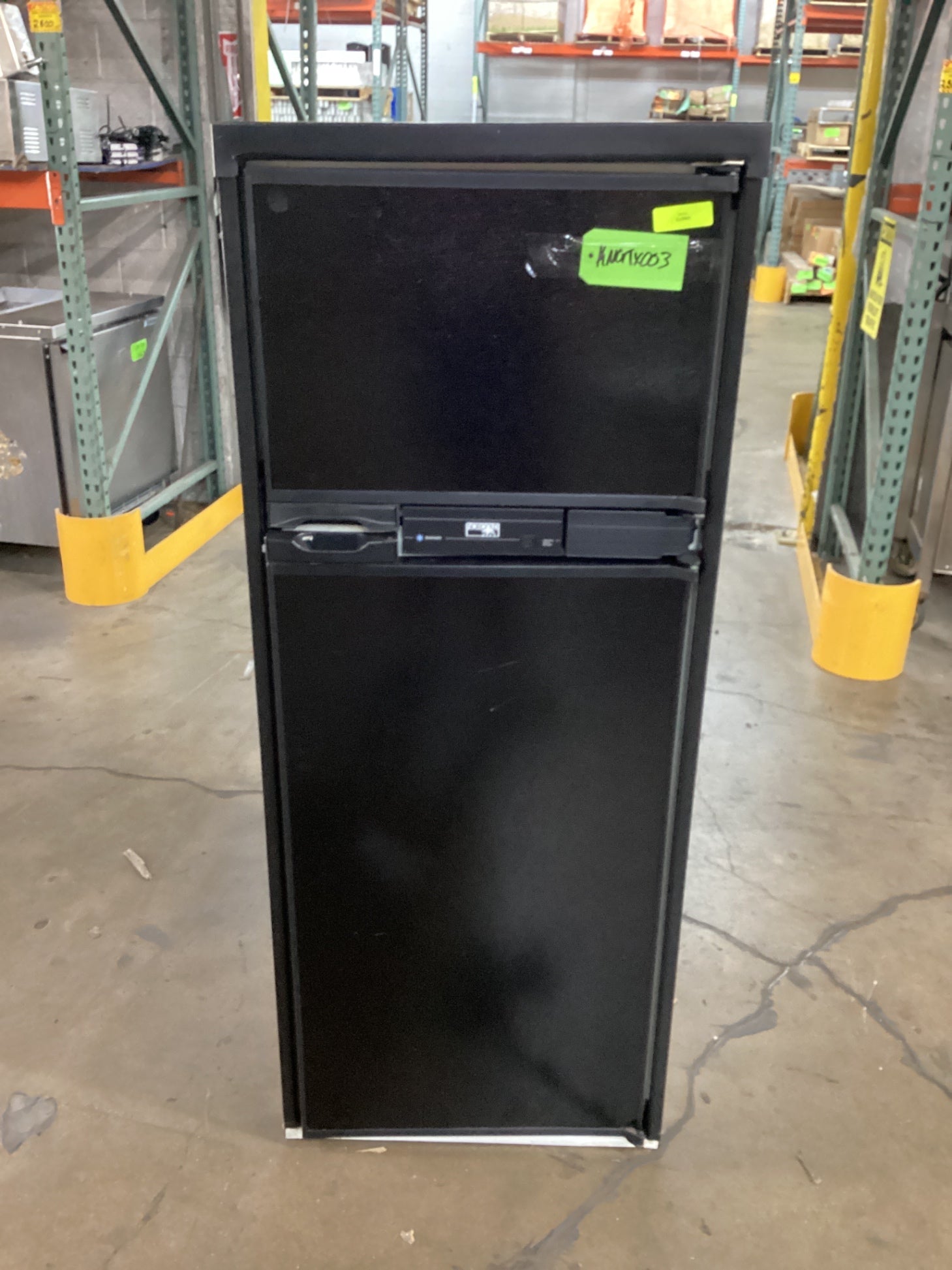 Norcold RV N811VF Refrigerator