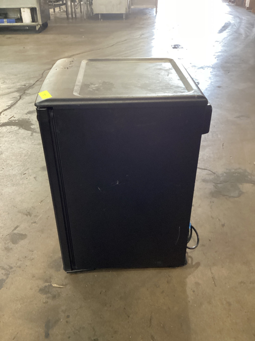 Danby DAR259BL Mini Refrigerator