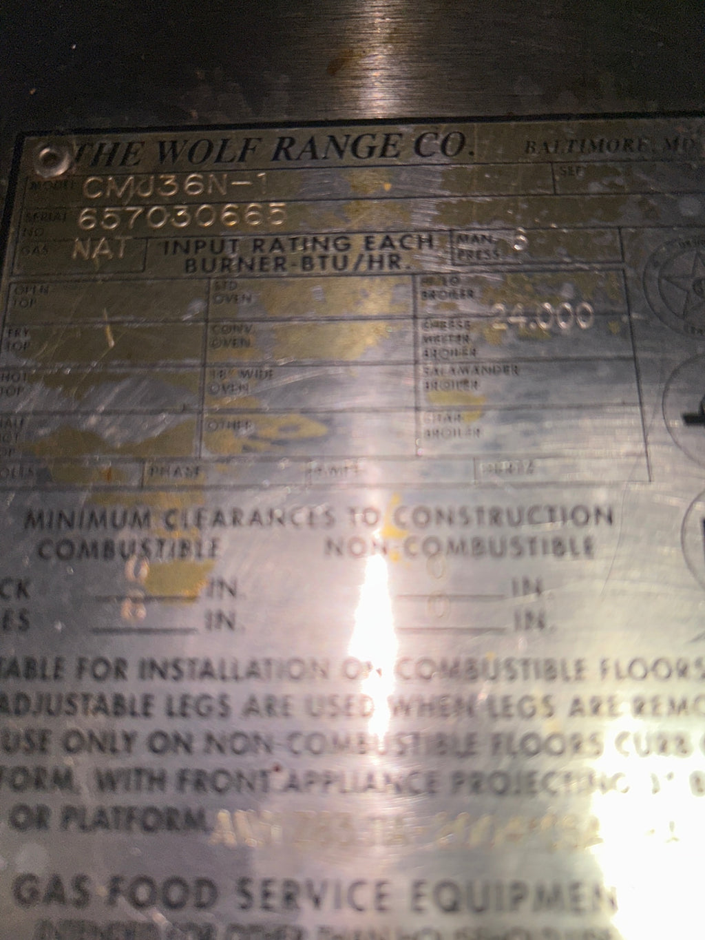 Wolf CMJ36N-1 Commercial Infrared Cheese Melter/Broiler