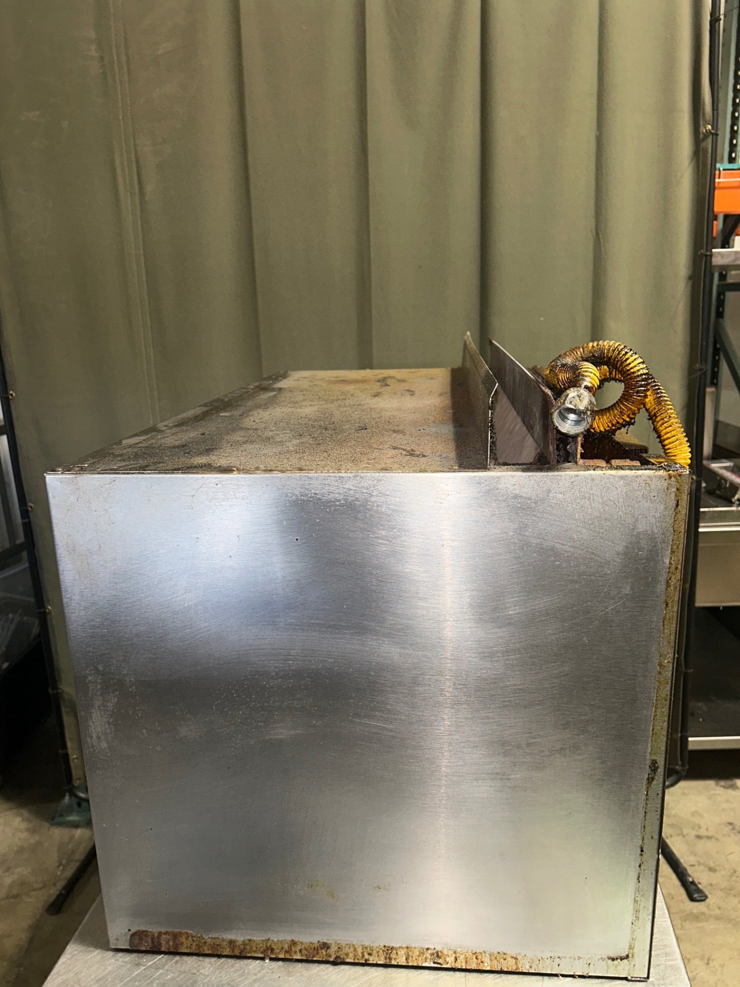 Wolf CMJ36N-1 Commercial Infrared Cheese Melter/Broiler