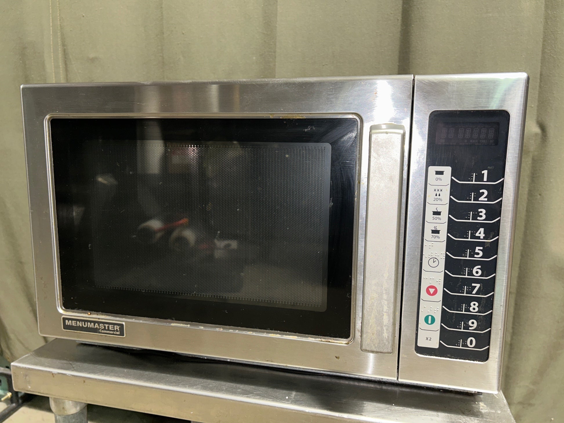 MenuMaster/Amana MCS10TS Medium-Volume Commercial Microwave Oven
