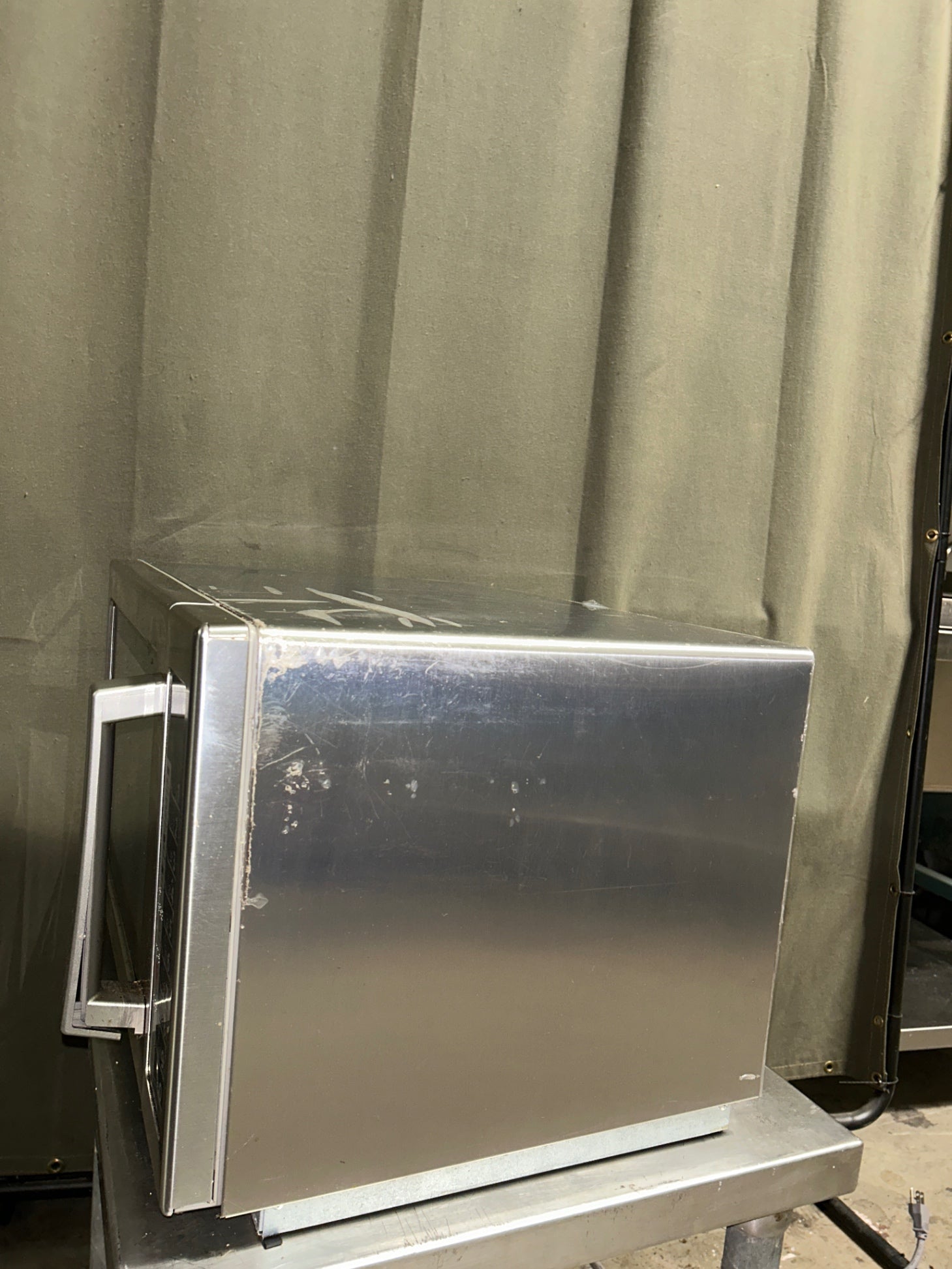 MenuMaster/Amana MCS10TS Medium-Volume Commercial Microwave Oven