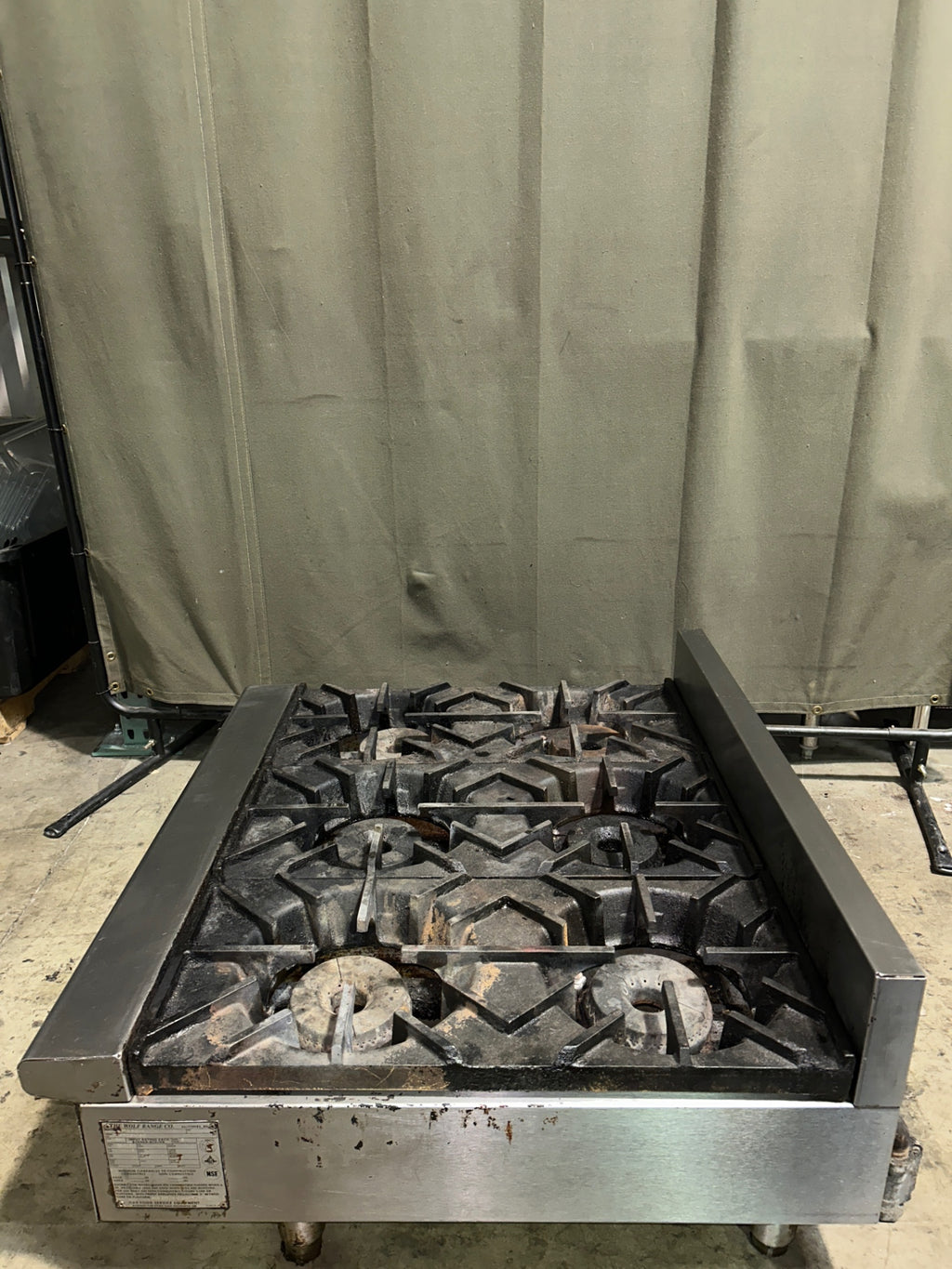 Wolf AHP636-1 36-inch Countertop Hot Plate