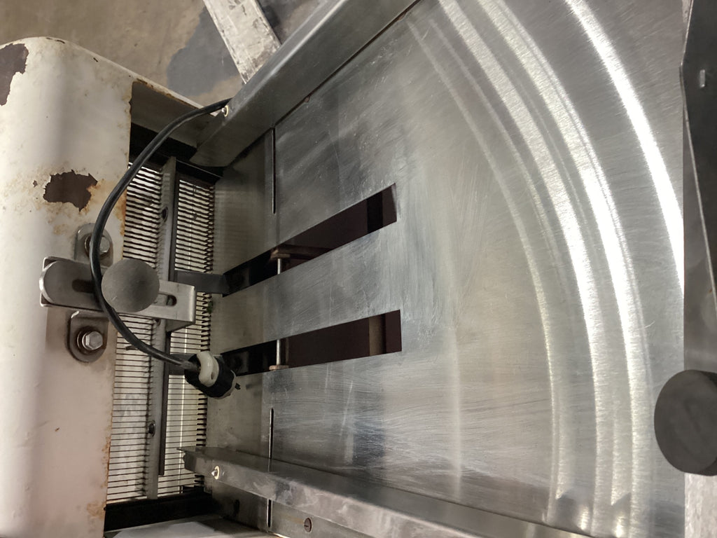 Oliver 797-32  Bread Slicer