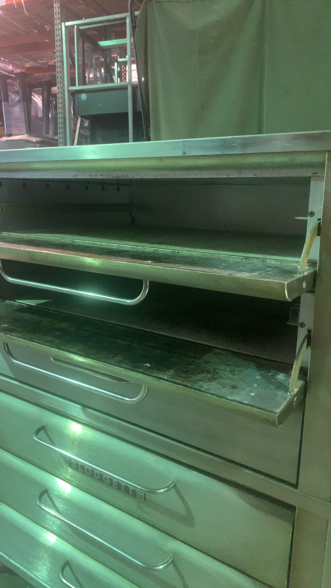 Blodgett 981 Deck Oven, Double Stacked, Natural Gas 6 Drawers, 50,000 BTU/Hr Each, On Casters, Stainless Steel