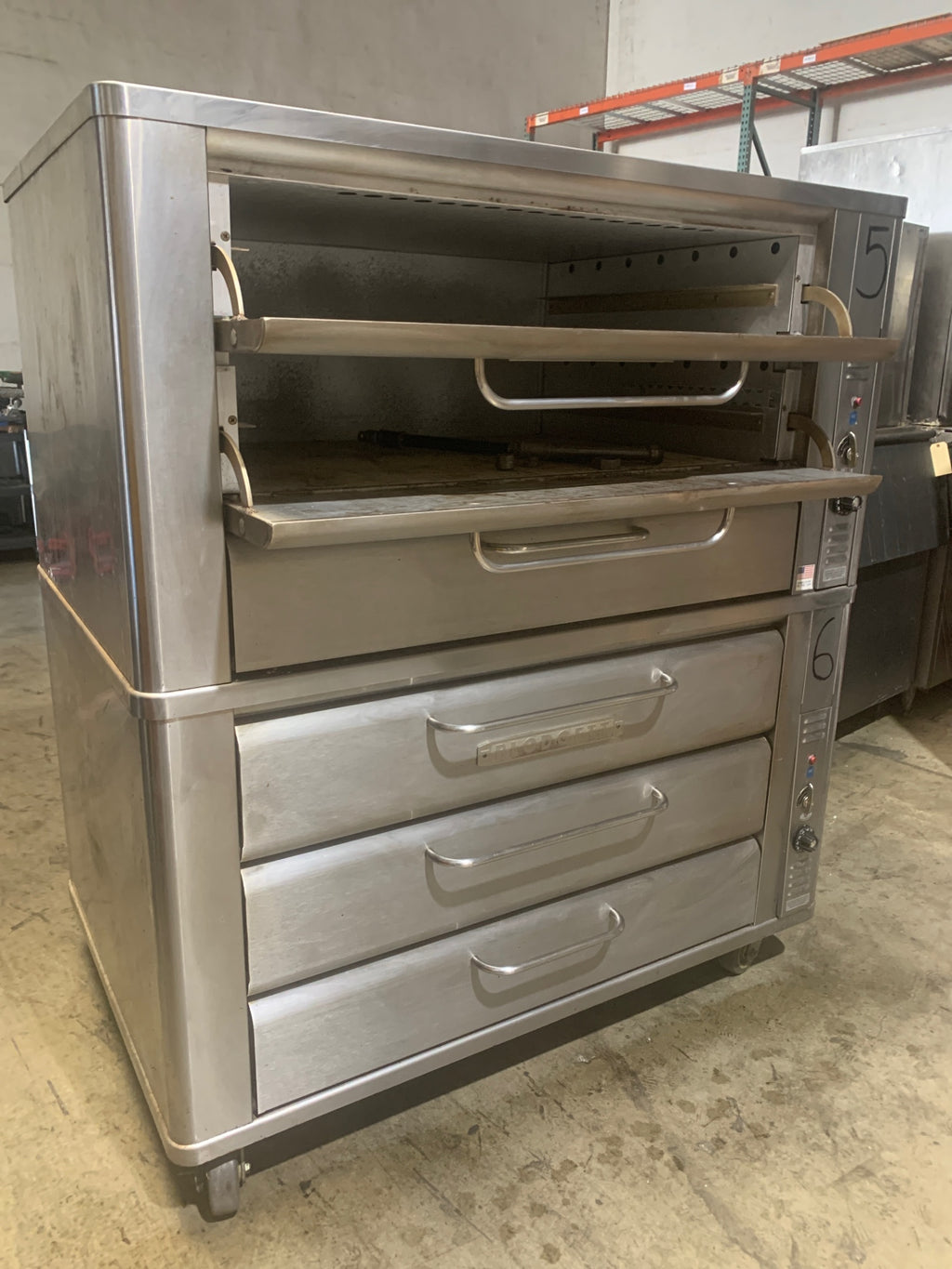 Blodgett 981 Deck Oven, Double Stacked, Natural Gas 6 Drawers, 50,000 BTU/Hr Each, On Casters, Stainless Steel