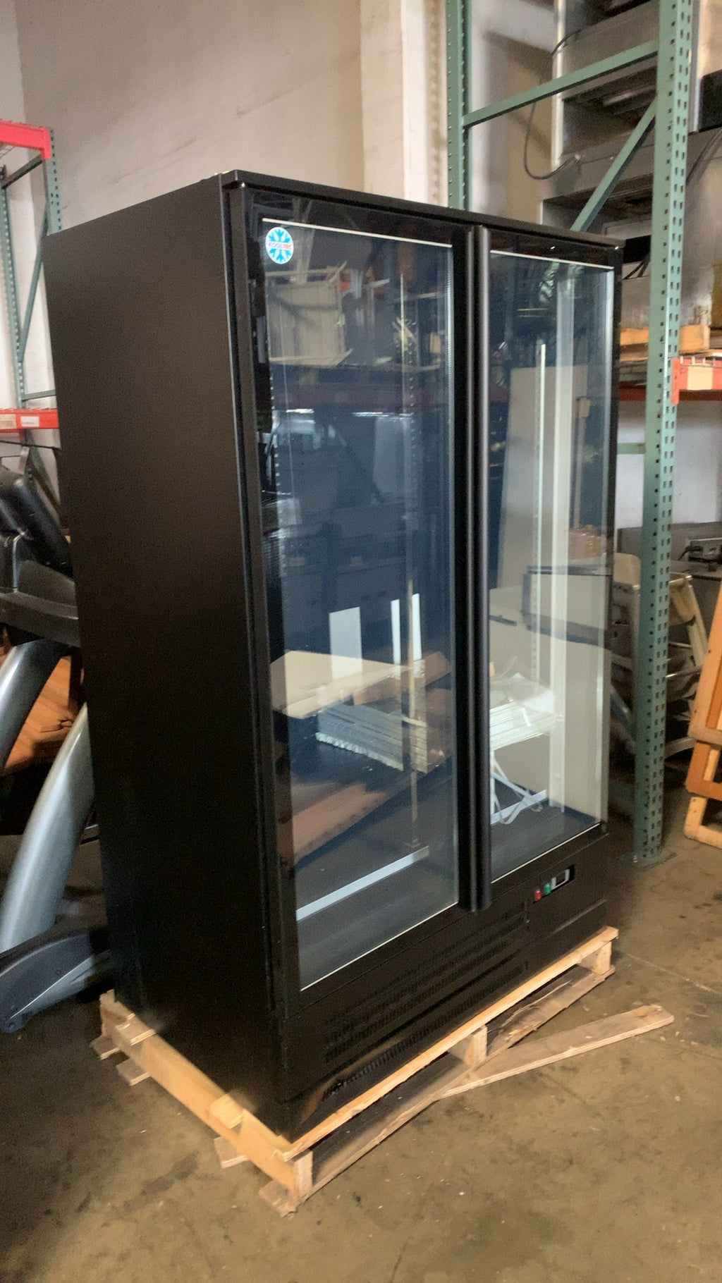 LB12E/X-L01 Display Freezer, Two Glass Door 115V R404a Refrigerant