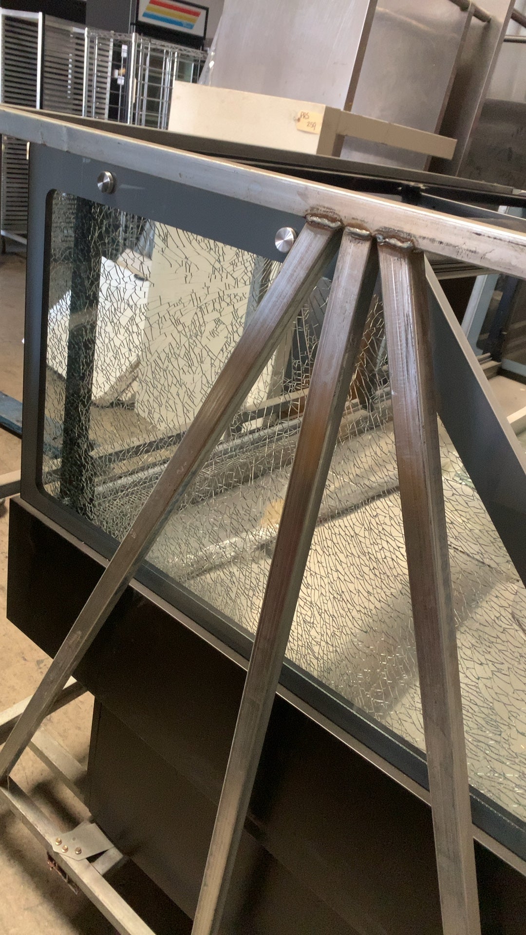 ZBG.4T Commercial Refrigerated Showcase Sloped Glass Front, R404A Refrigerant