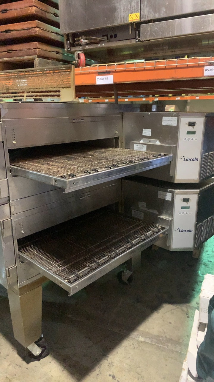 Lincoln 1600-000-U-K3022 Conveyor Oven, Double Deck Natural Gas Electric with Wheels