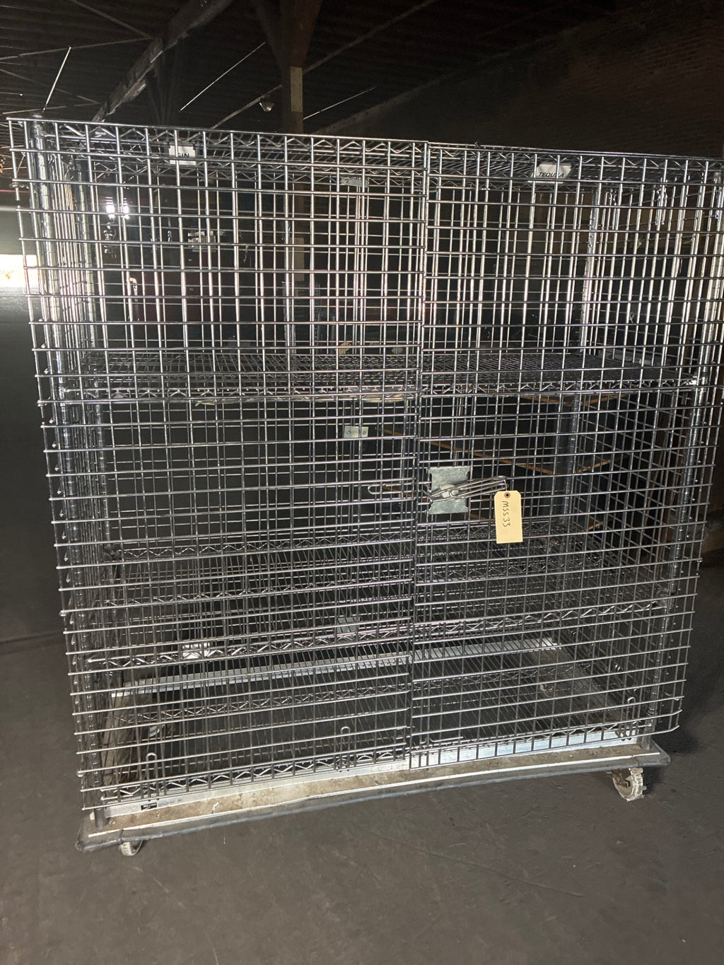 Metro Metal Wire Storage Shelf W/ Cage, 4 Shelves, Mobile