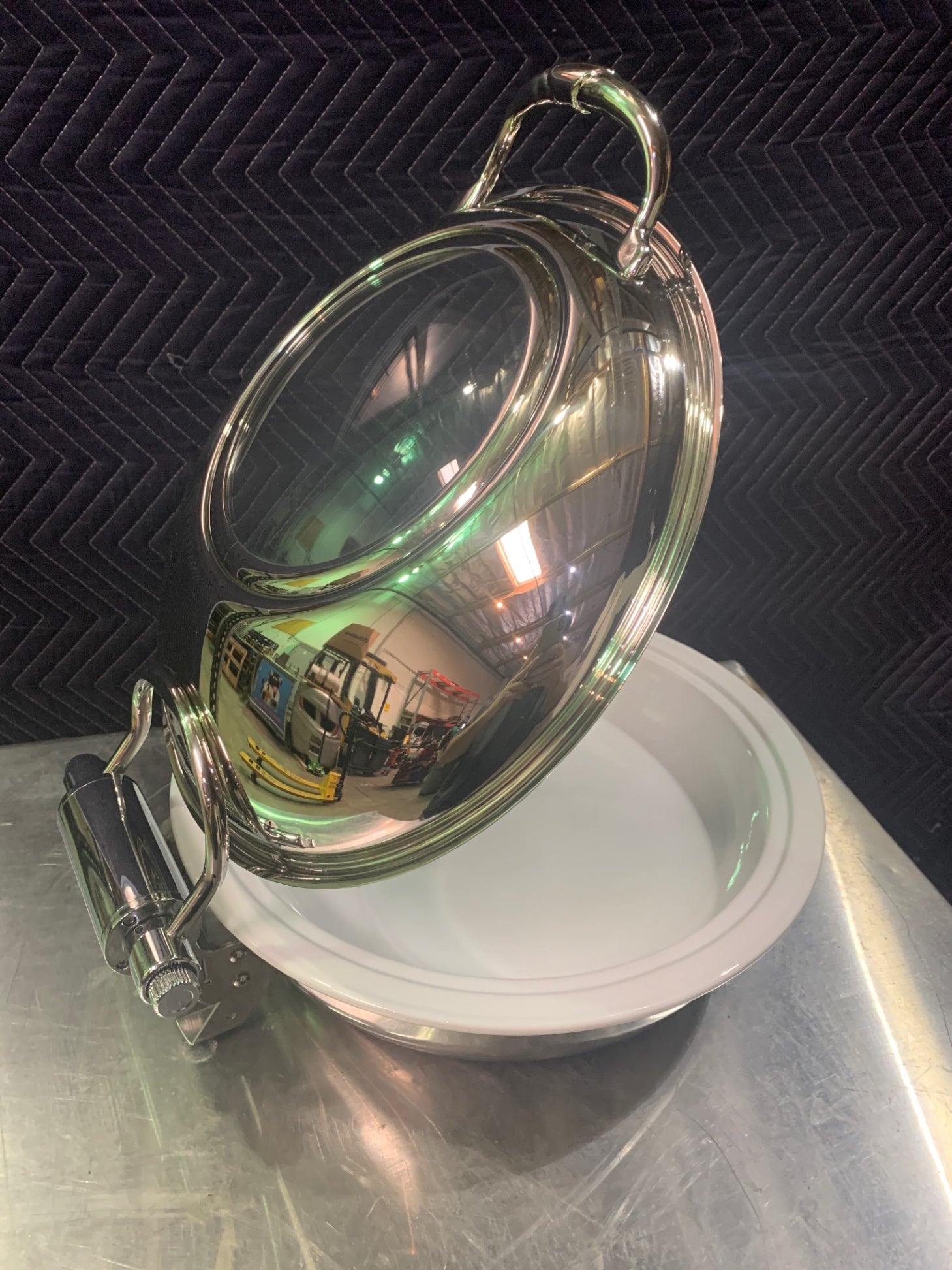 Shizell CSHR 1700 IH GP Stainless Steel Chaffing Dish W Ceramic Serving Bowl