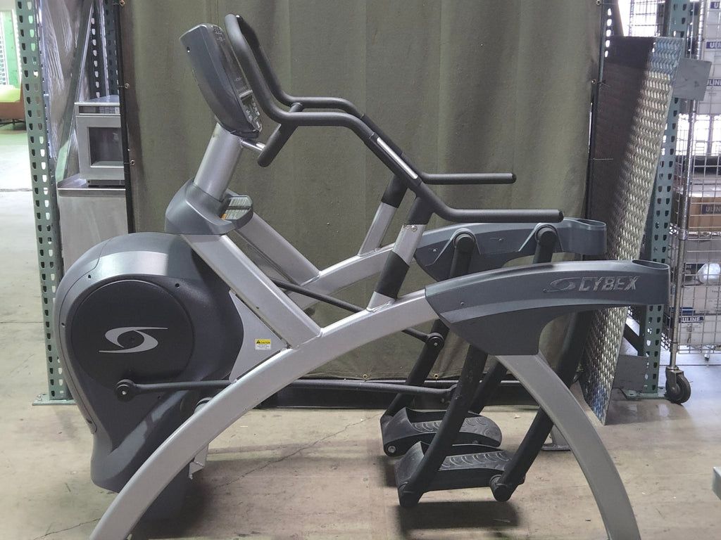 Cybex 750A Total Body Arc Trainer