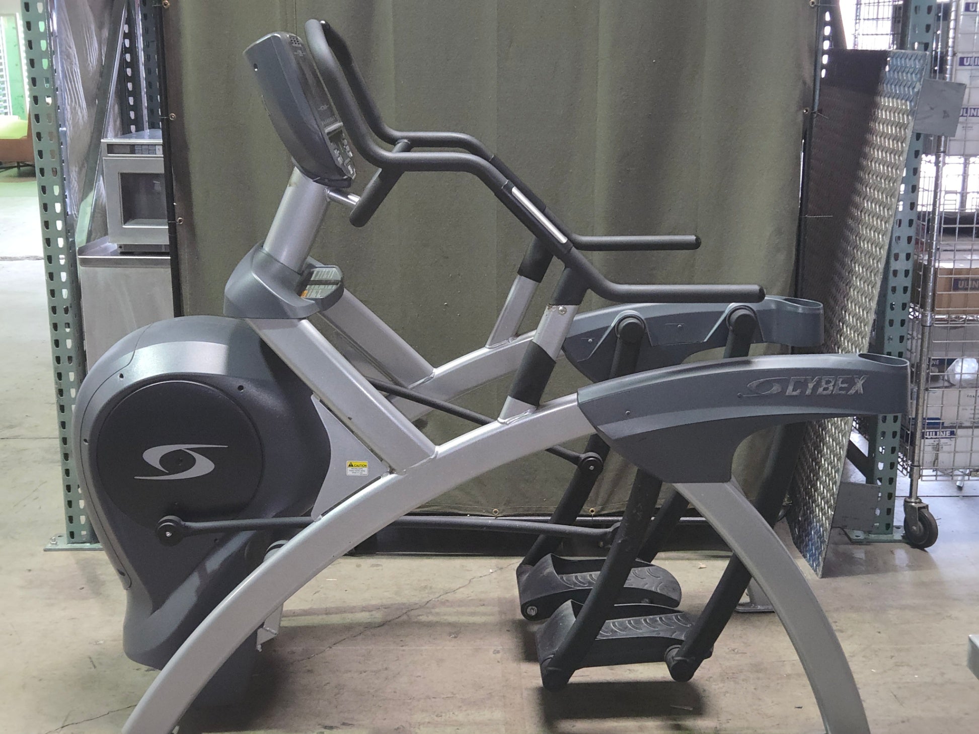 Cybex 750A Total Body Arc Trainer