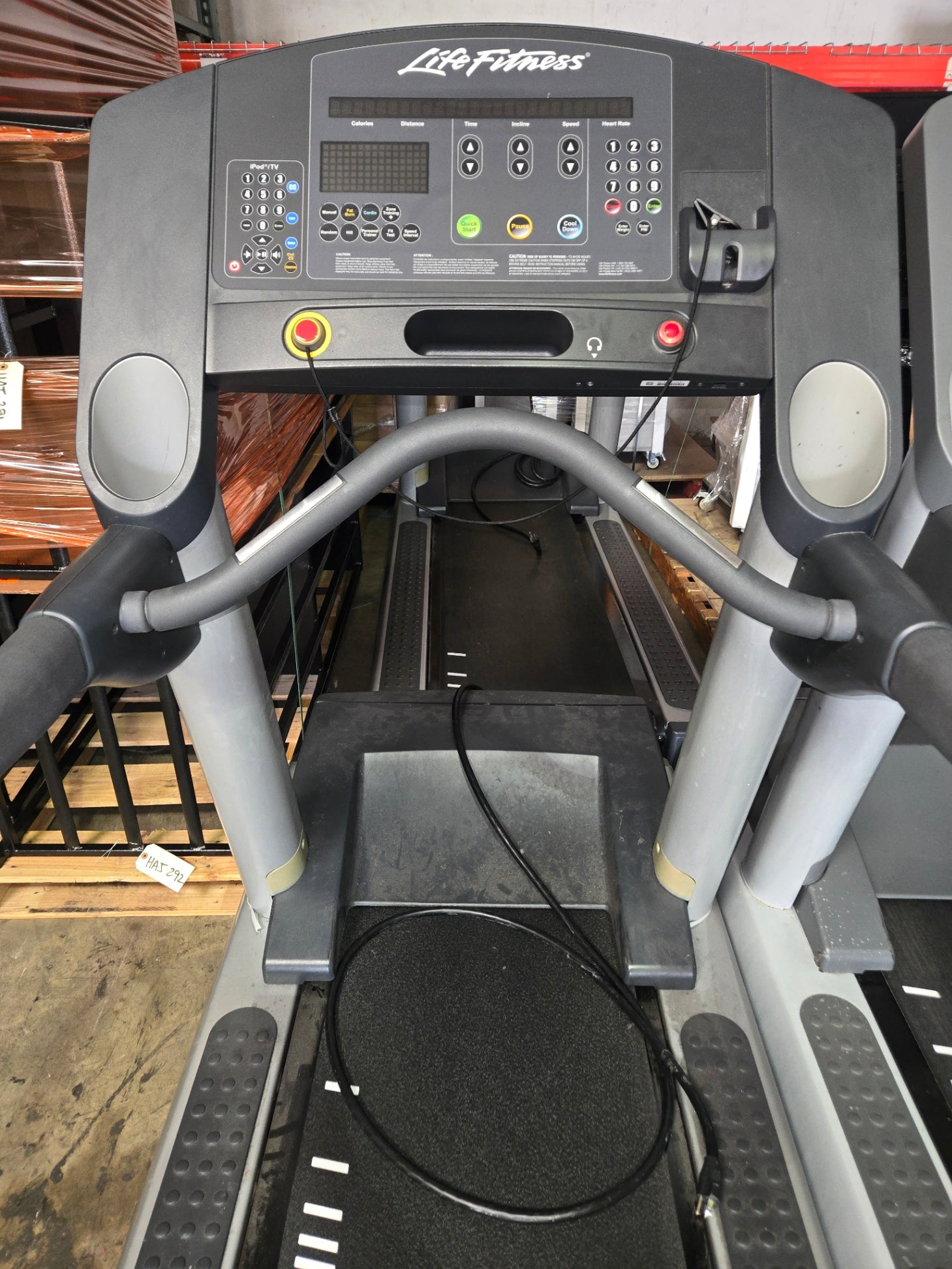 Life Fitness Integrity CLL Treadmill w/ Decline