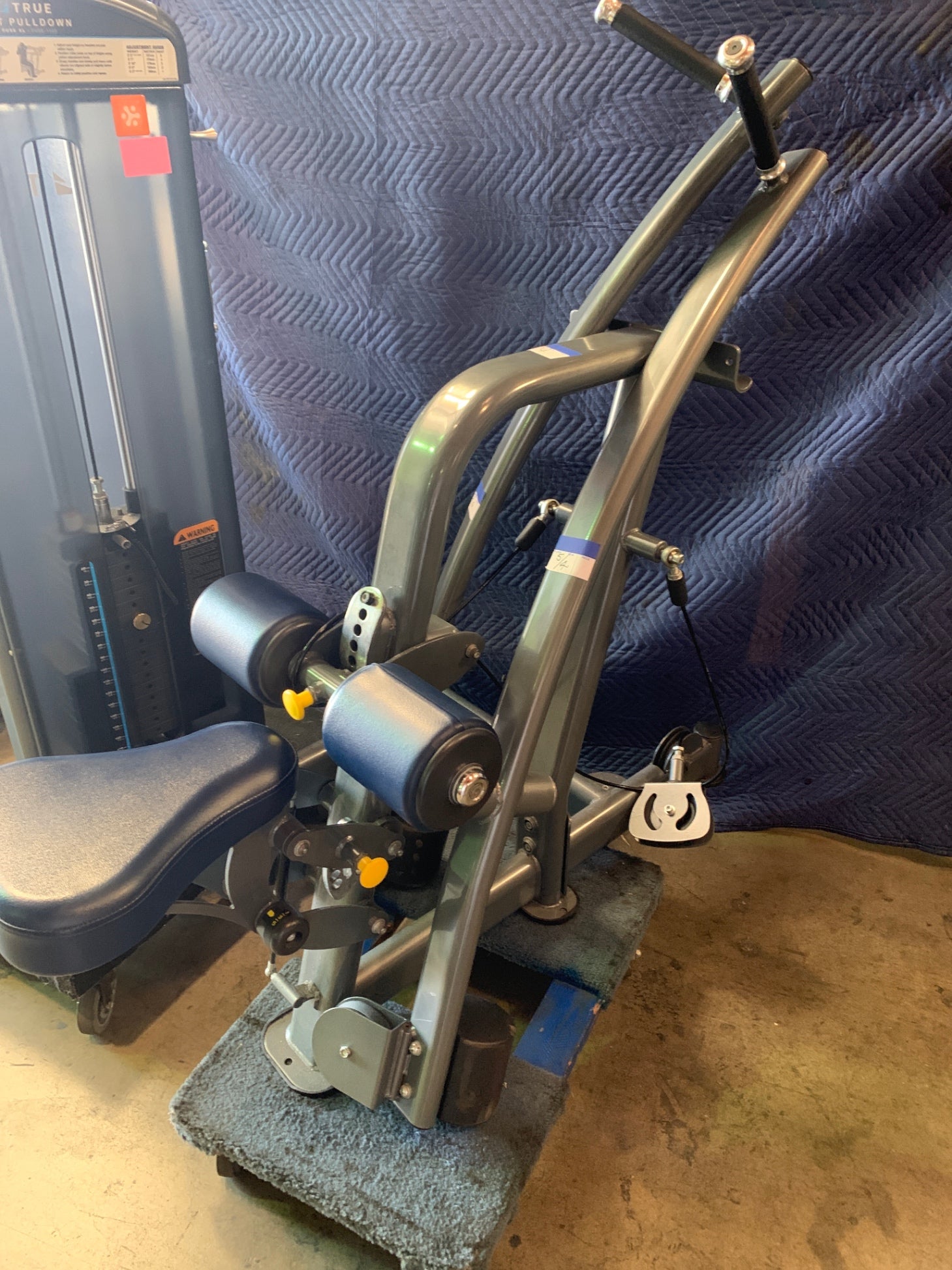 True Fuse 1100 Lat Pull-down Machine
