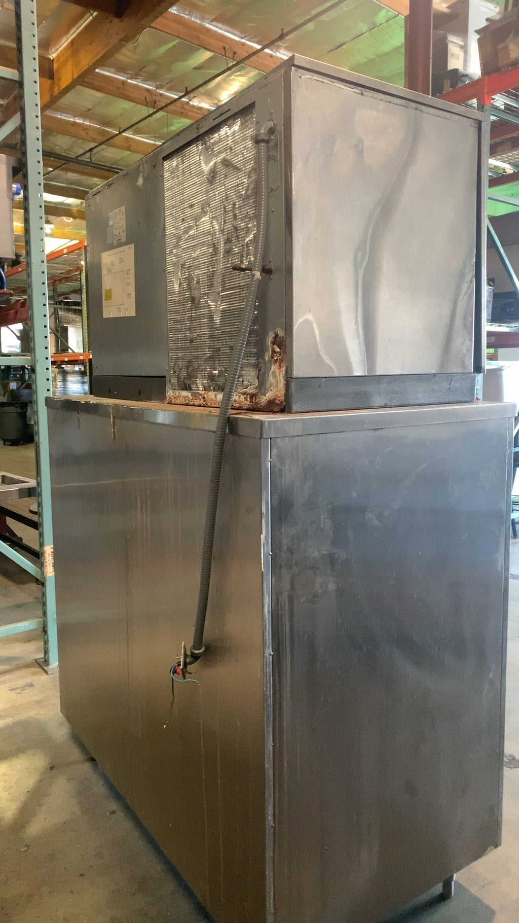 Scotsman CME1356AS-3A Modular Ice Maker Head, with BECA BUB-1-50-T170 Ice Storage Bin Air-Cooled 208/230V 3 Phase Stainless Steel Exterior