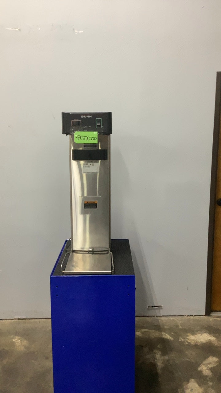 BUNN TB8Q Coffee Brewer, Pour-Over 120V 1680W Stainless Steel