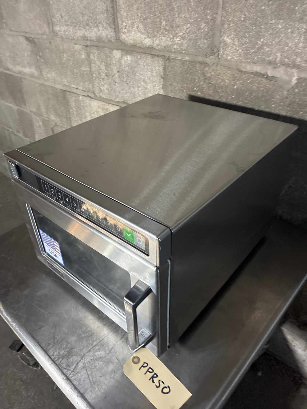 Amana HDC212 Microwave, Countertop