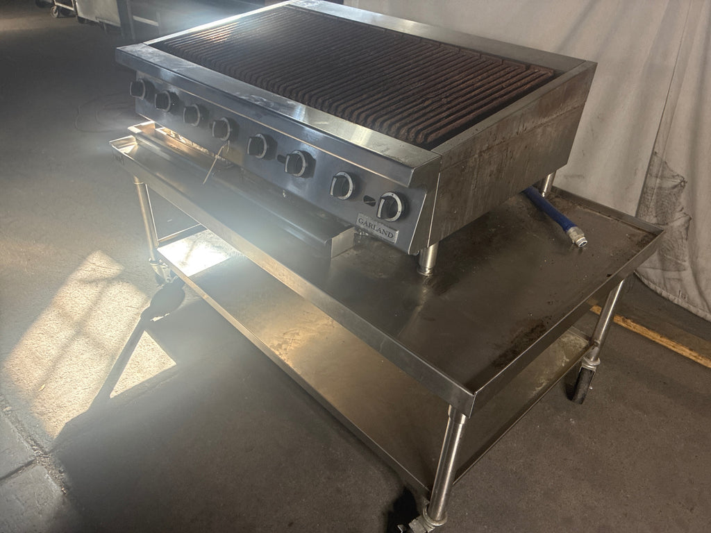 Garland Charbroiler W/ Mobile Stand And Undershelf, 8 Burner
