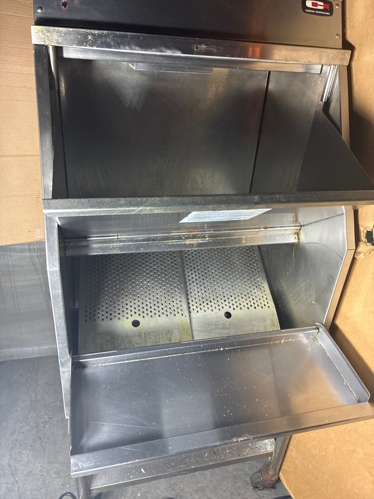 Carter Hoffmann CW4 Tortilla Chip Storage/ Server W/ Undershelf, Heated, Mobile