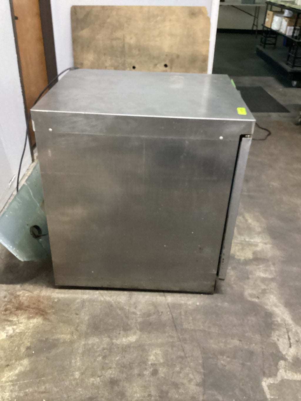 Delfield UC4427N Undercounter Refrigerator