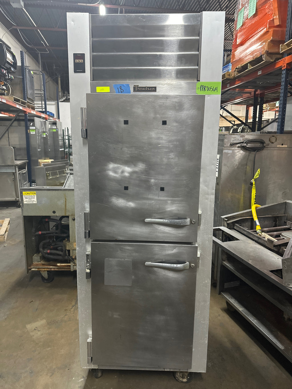 Traulsen G10001 Reach In Refrigerator