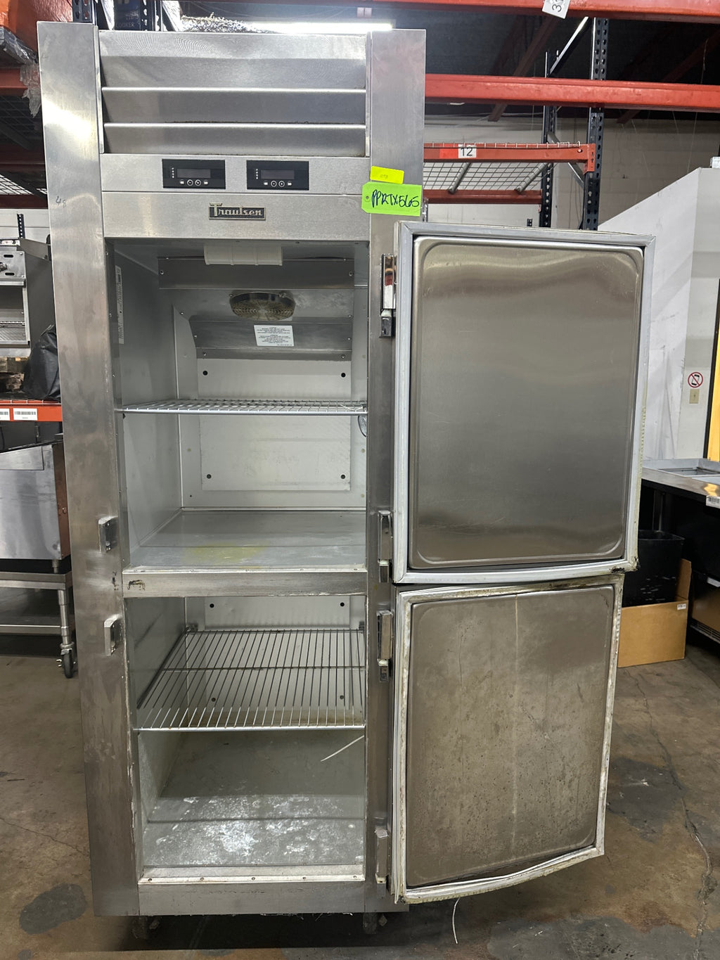 Traulsen ADT132WUT-HHS Reach In Refrigerator Freezer, Dual Temperaturs