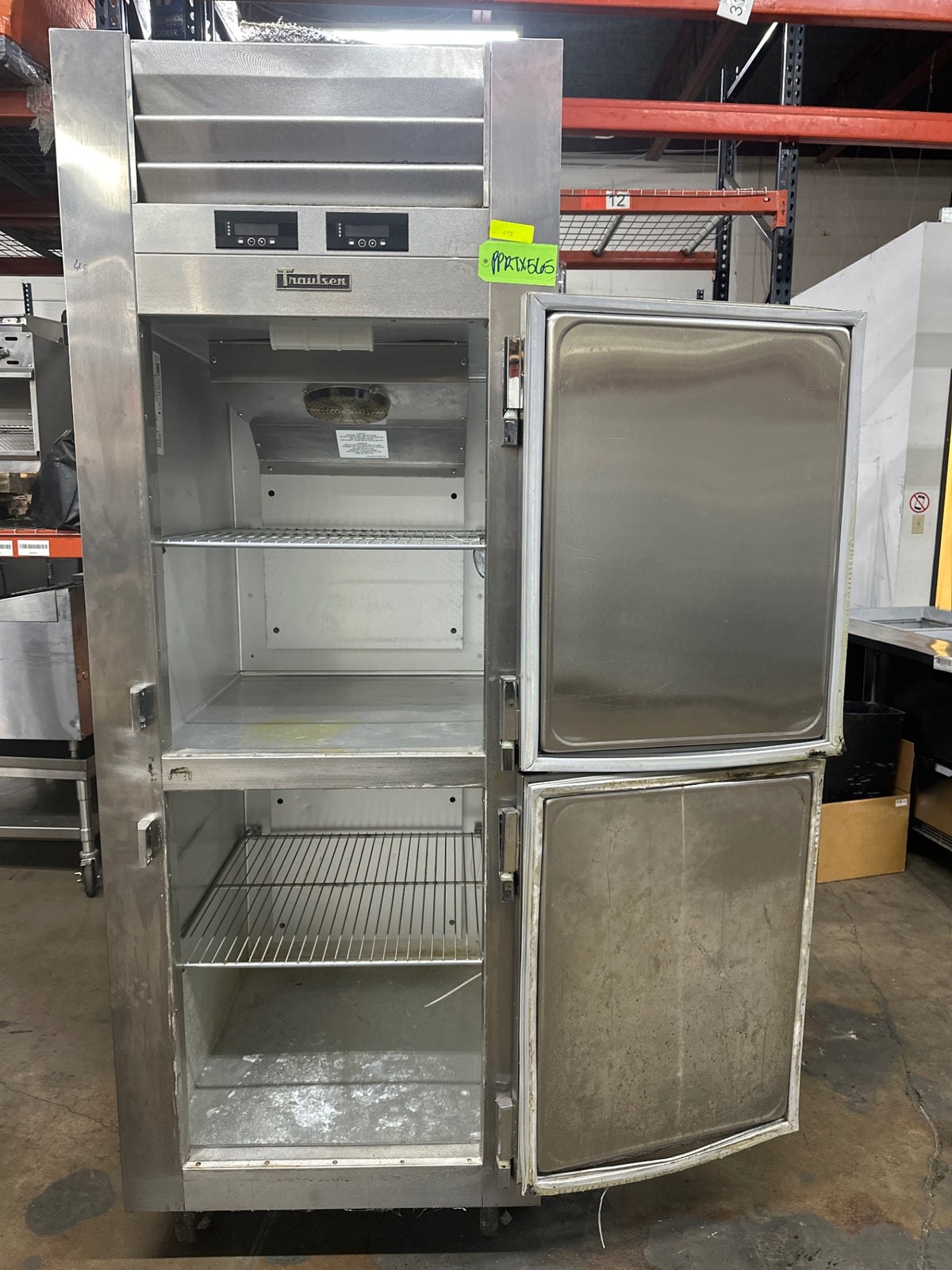 Traulsen ADT132WUT-HHS Reach In Refrigerator Freezer, Dual Temperaturs