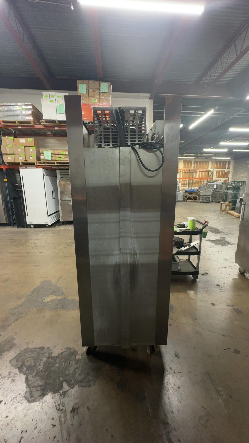 Traulsen ADT132WUT-HHS Reach In Refrigerator Freezer, Dual Temperaturs