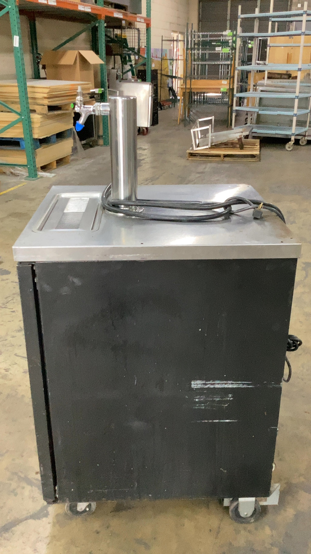 BEVERAGE-AIR BM23HC-B Kegerator