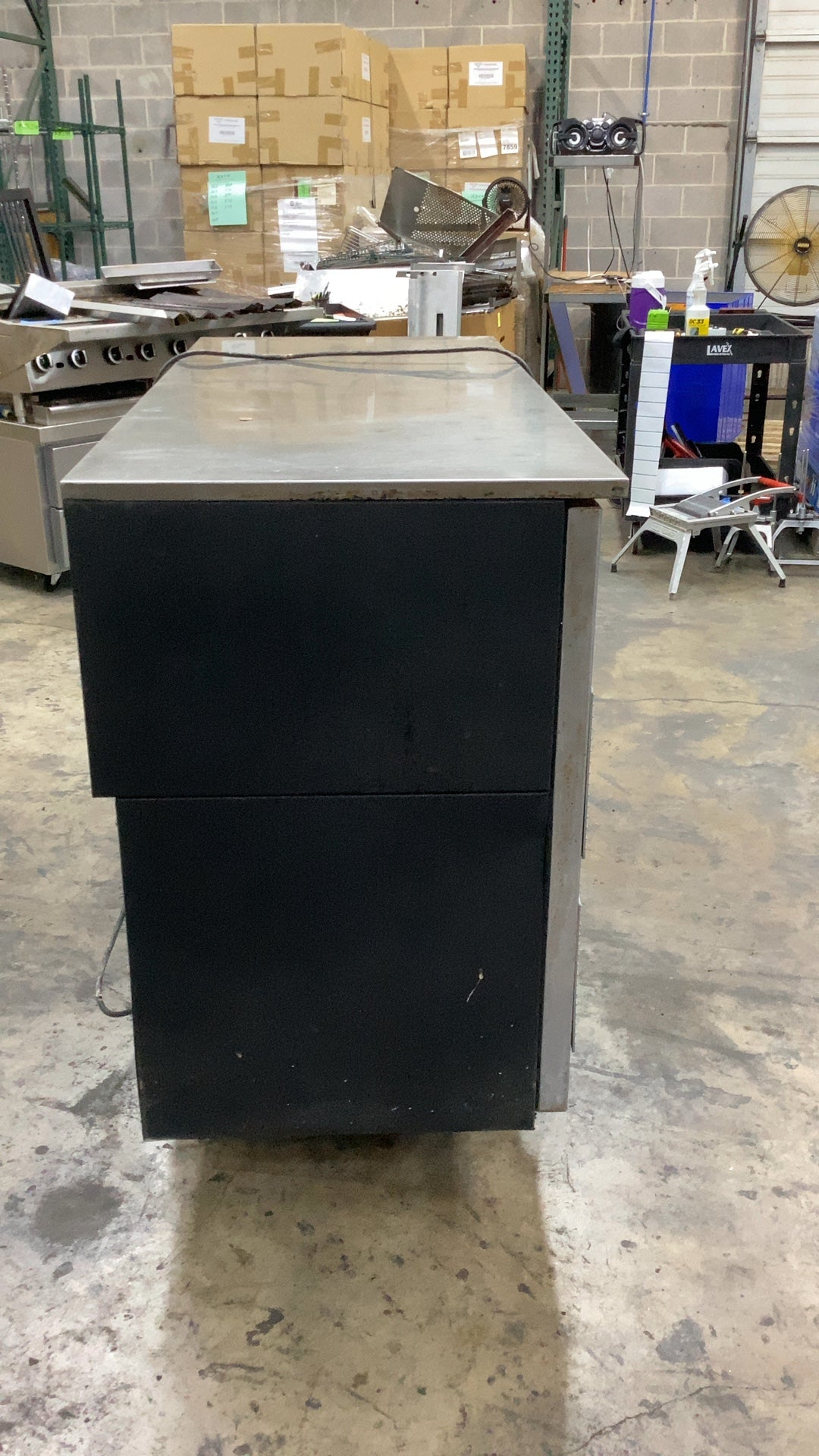 Glastender BB60-L1-XS(LR) Undercounter Refrigerator